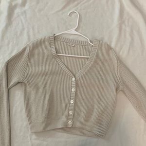 Brandy Melville Billie cardigan